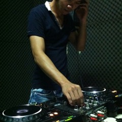 DJ Hồng Sky