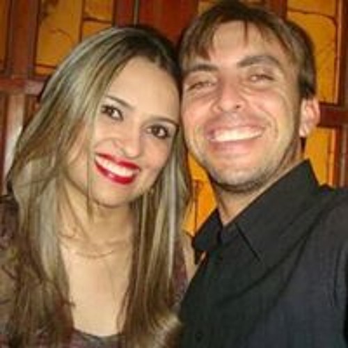Luciana Pereira’s avatar