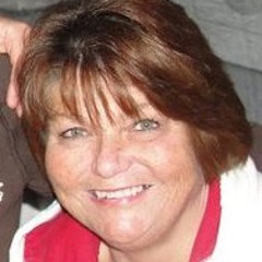 Lynne Zaebst