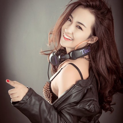 DJ Trang Moon’s avatar