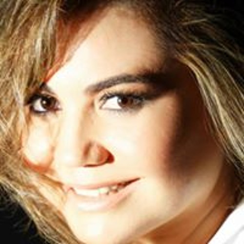 Renata Camia’s avatar