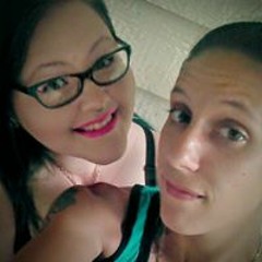 Hayley Pretty'Thang Walls