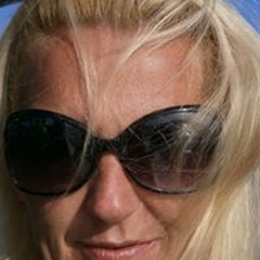 Annelise Holm-Pedersen