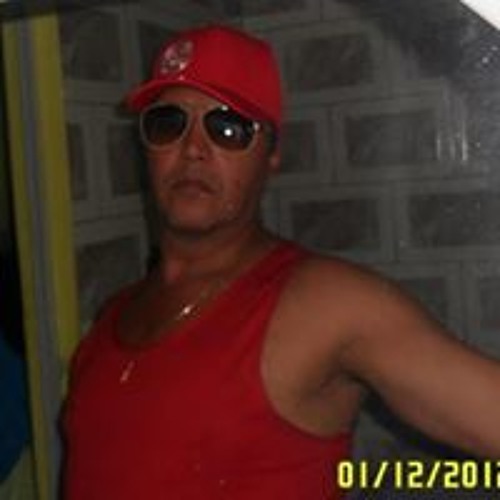 Lucio Naval Olivares’s avatar
