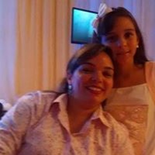 Nadja Maria Lima Santana’s avatar