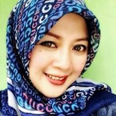 Rossy Hernawati