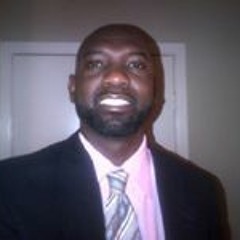 André Renaissance Warren