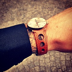 CHEZ MAMAN MONTRES PARIS