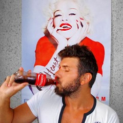 MadonnaAccordionZicro