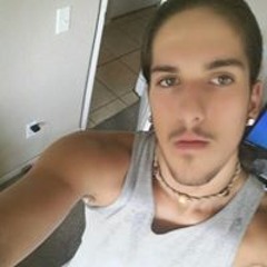 Eduardo Mora