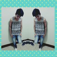 Jonathan Velez M