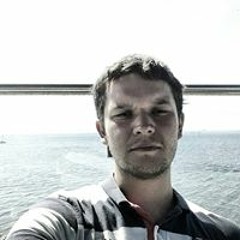 Евгений Романов