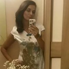 Ada De Villa