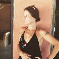 Erin Linn Ferro