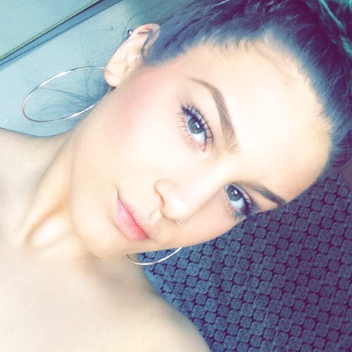 Stream Maddie Moore music | Listen to songs, albums, playlists for free