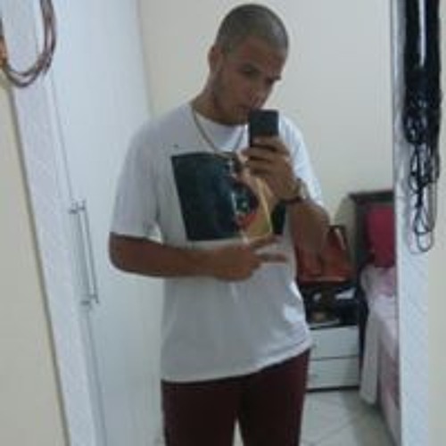 Anthony Alves’s avatar