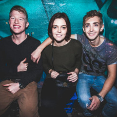 Krystēl Apostolatos