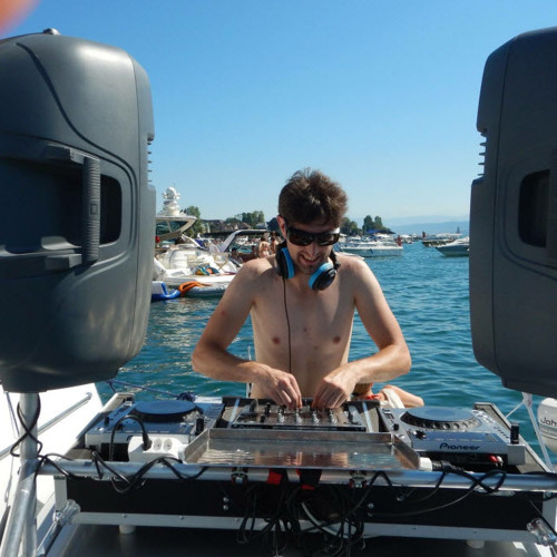 Stream Roman Colombo music | Listen to songs, albums, playlists for ...