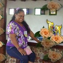 Elaina de Cera