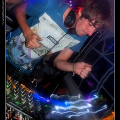 Dj Troozer aka Chris lawrie