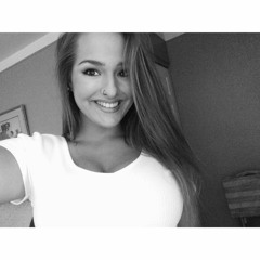 Lindsay Bauer