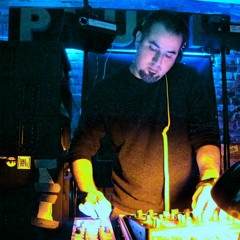 (DJ DATA)