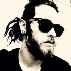 Zak Russell Official