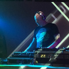 DJ Andy Webb