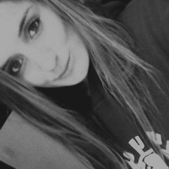 Sophia Momsen