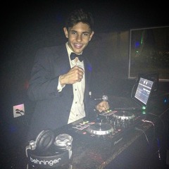 Mc Davi Gravi Com Som (carimbo Dj Pedro F )