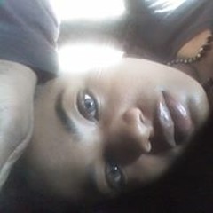 MsGlossy LuvinmaLife Hart