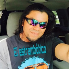 El Estrambotico DJ LOBO