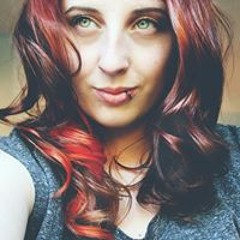 Charlotte Showbiz Hussey