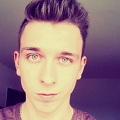 Krzysiek Alvaro Majewski