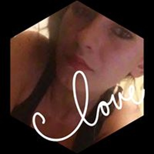 Allie Danielle’s avatar