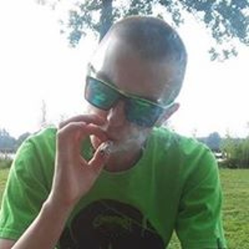 Damien Smoke’s avatar