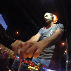 Dj Y.Isaac