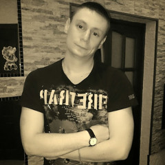 Артем Кучеренко