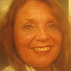 Tia Kobos-poidogsanuenue