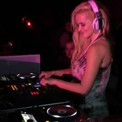 Djane Sylvia Pleskova