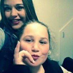 Meadz Courtney Beattie