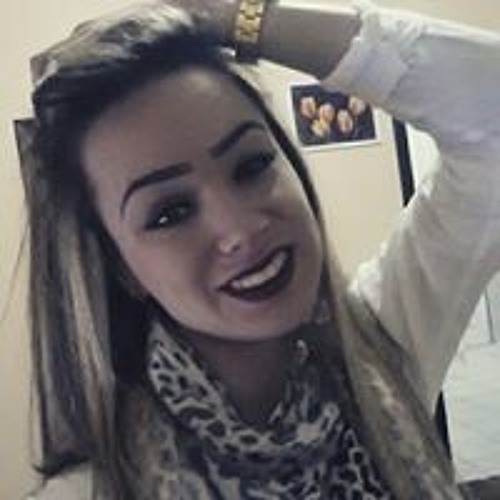 Larissa Coelho’s avatar