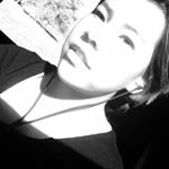 Jãdé Yøüñg Støñér