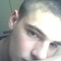 Кристијан Божиновски