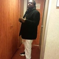 Chris LoudIsland Shaw