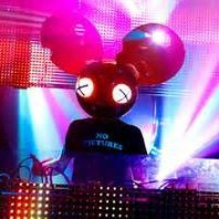 Älëxiïz Dj rmx Ëscöbär