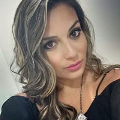 Camila Carvalho