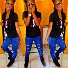 Ibéè Qüêêñ Bëë