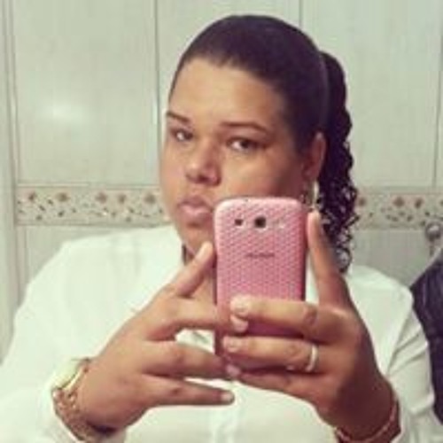 Gabriela Silva’s avatar