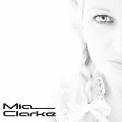 Mia Clarke